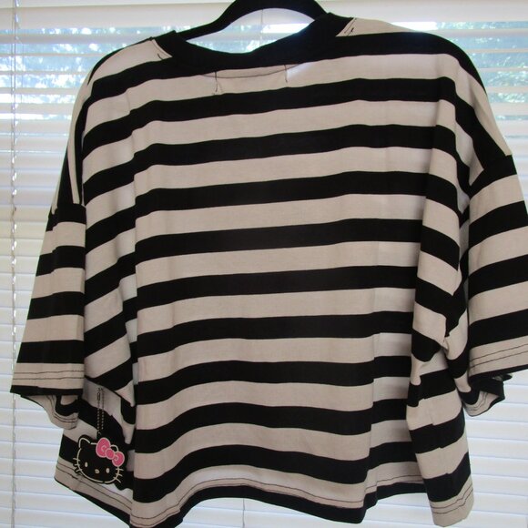 NEW W/TAGS FOREVER 21 HELLO KITTY & FRIENDS HALLOWEEN SKELETON CROP TOP~SIZE 2XL - Picture 17 of 17